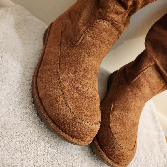 Womens New Attitude Tall Boots with faux fur size 8 - Picture 6 of 14